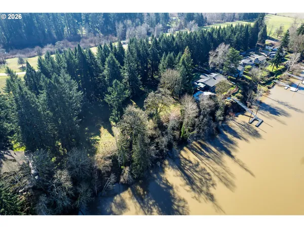 $1,100,000 | 400 Northwest Riverpark Place, Canby, OR 97013