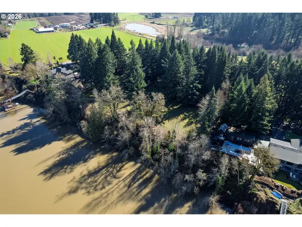 $1,100,000 | 400 Northwest Riverpark Place, Canby, OR 97013