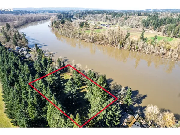 $1,100,000 | 400 Northwest Riverpark Place, Canby, OR 97013