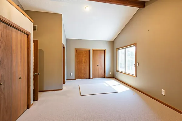 $639,900 | 7030 Birchwood Drive, La Crescent, MN 55947