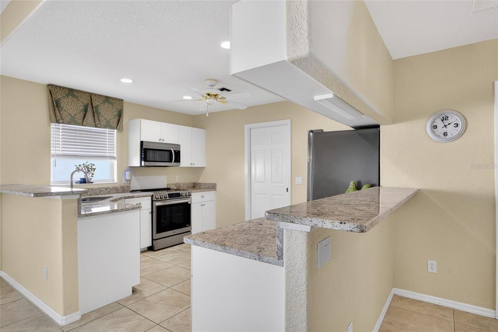 10221 Arrowhead Drive Punta Gorda, FL 33955 - Photo 8 of 39