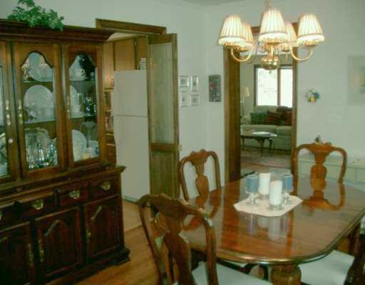 1133 Robinson Road Pittsburgh, PA 15237 - Photo 5 of 8 Dining Room.