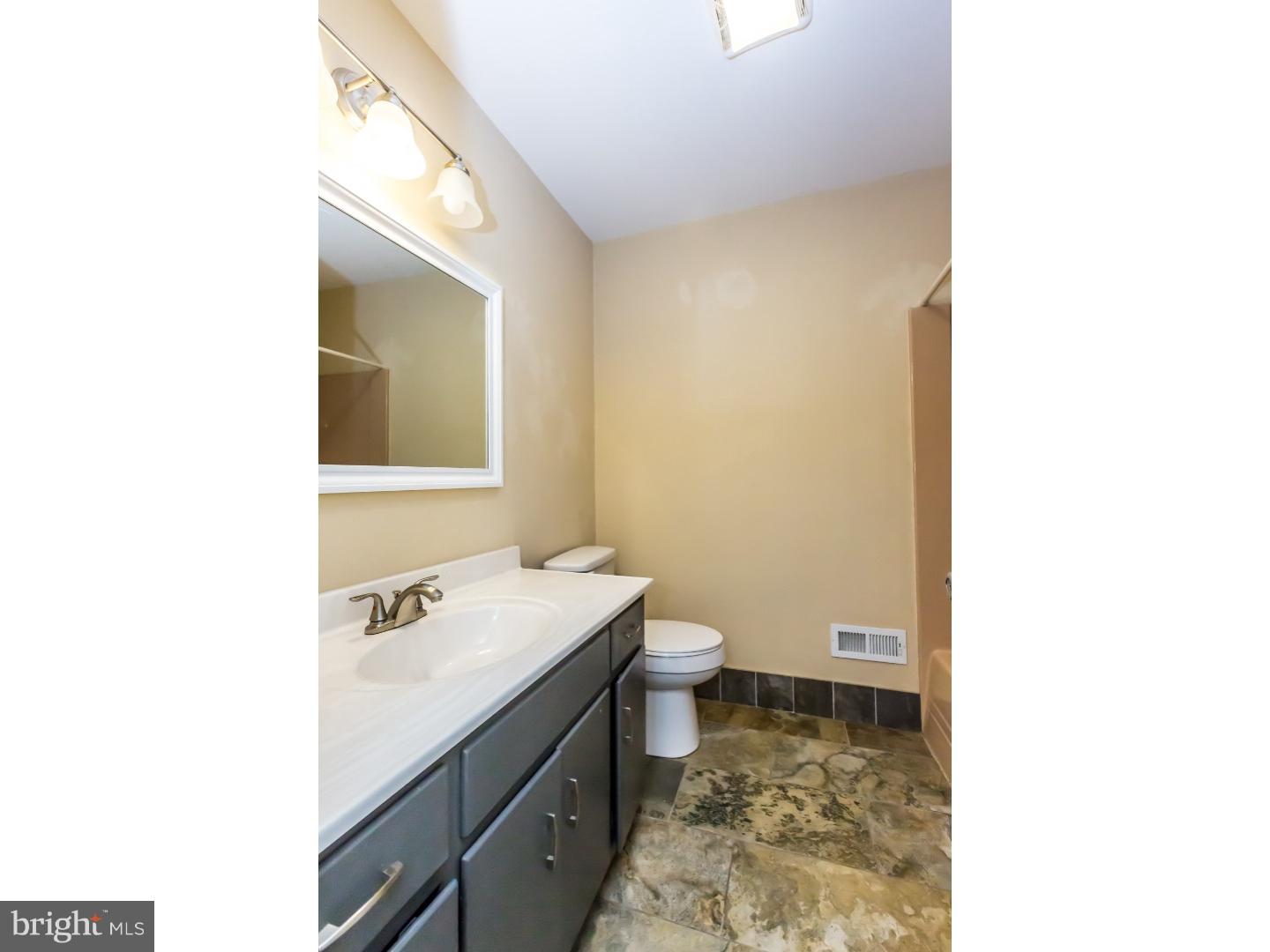 2364 Hopewell Road Elverson, PA 19520 - Photo 15 of 20 Gallery Image 15