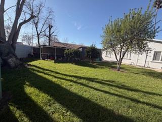 1732 Connie Way Modesto, CA 95354 - Photo 2 of 14