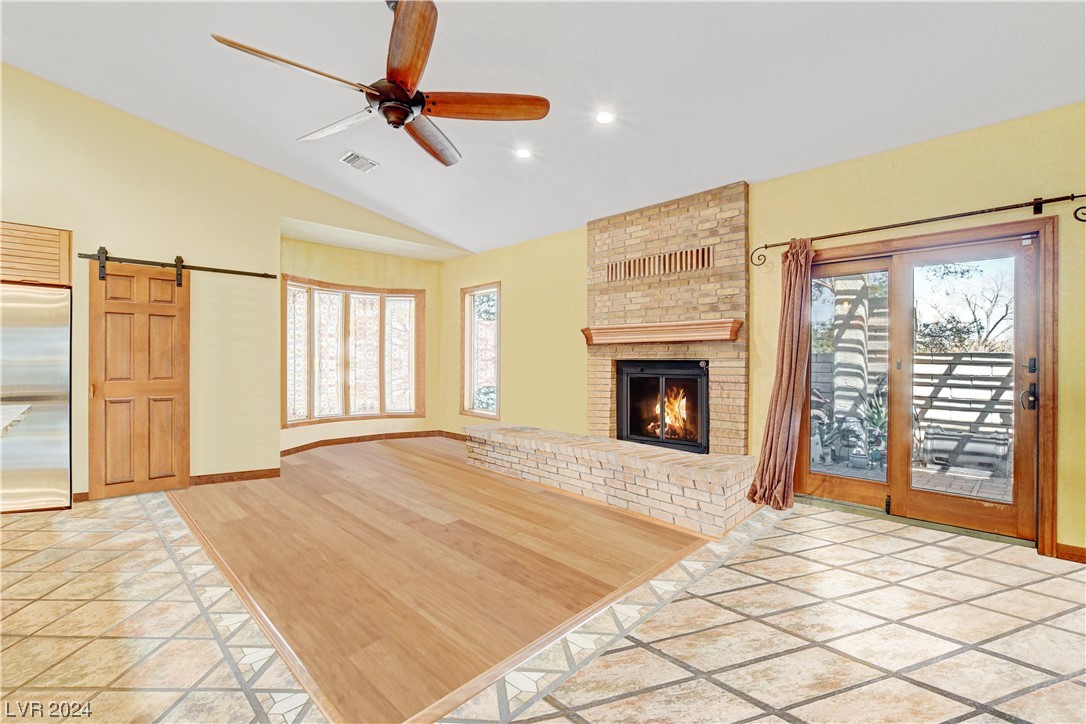 40 Hummingbird Lane Henderson, NV 89014 - Photo 4 of 36 virtually staged”