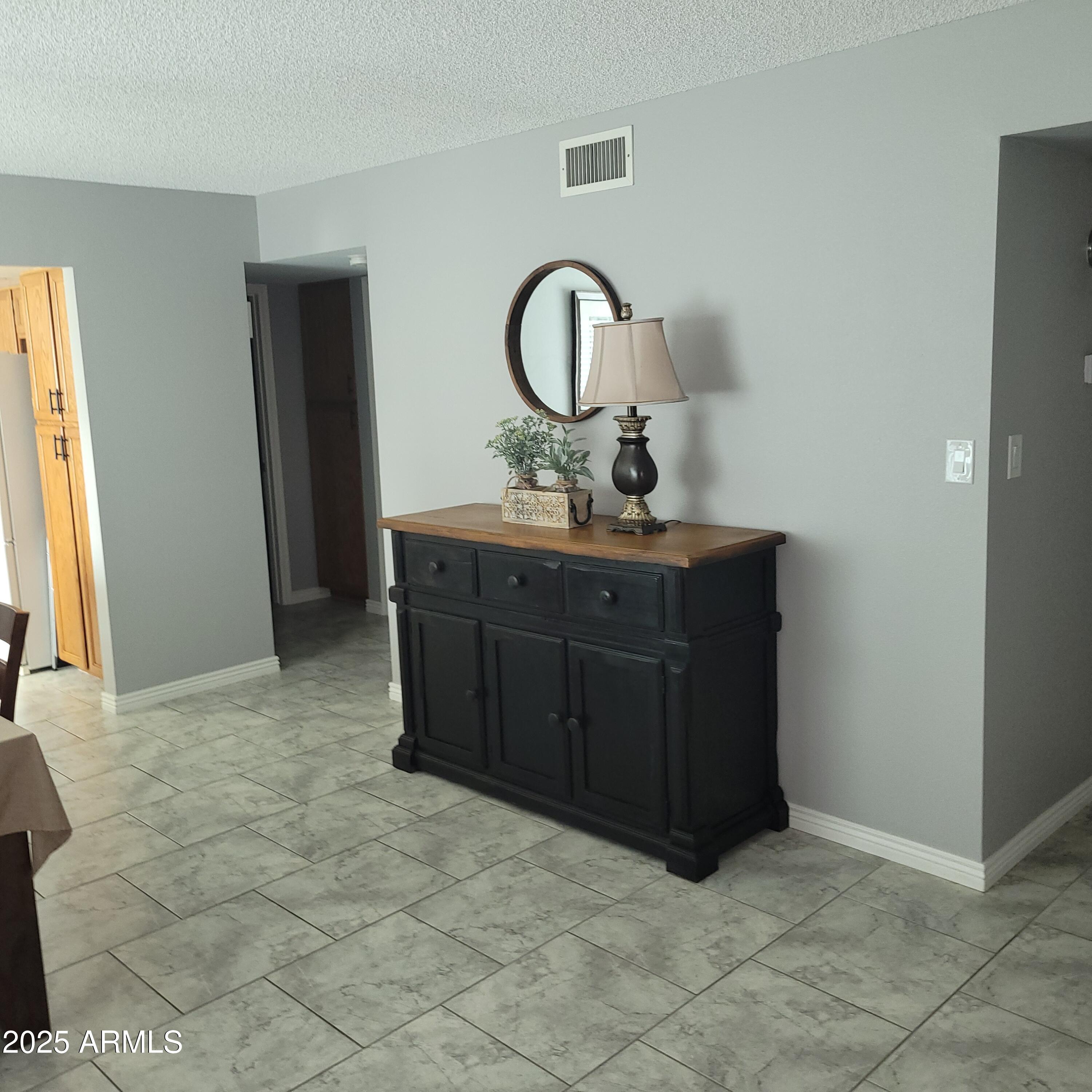 729 South Arrowwood Way Mesa, AZ 85208 - Photo 18 of 38 729 decorative cabinet 03-25