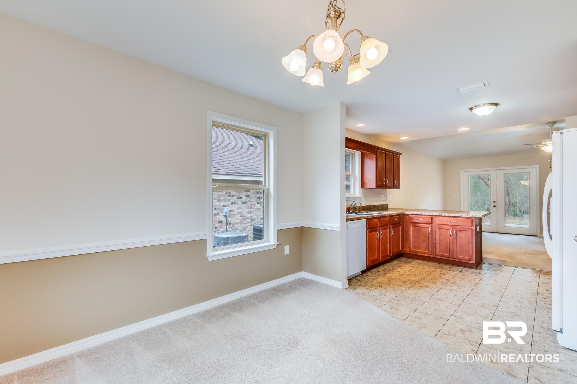 7363 Franklin Square Court Daphne, AL 36526 - Photo 4 of 31 Dining Room