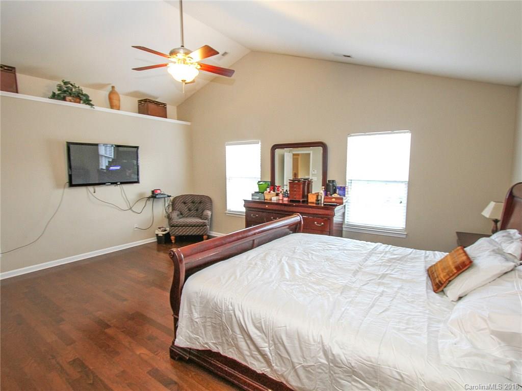 16335 Hayfield Road Charlotte, NC 28213 - Photo 18 of 26