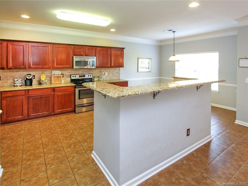 16335 Hayfield Road Charlotte, NC 28213 - Photo 3 of 26