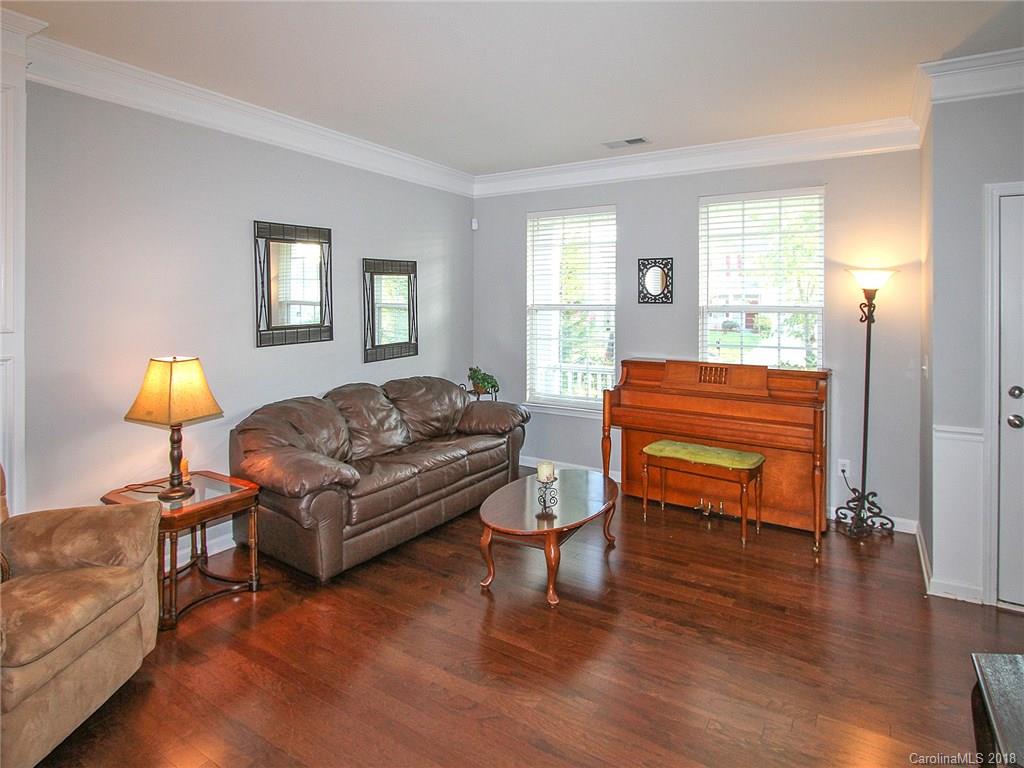 16335 Hayfield Road Charlotte, NC 28213 - Photo 9 of 26