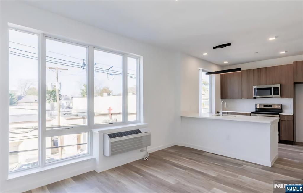 300 State Street, Unit 303 Hackensack, NJ 07601 - Photo 2 of 5