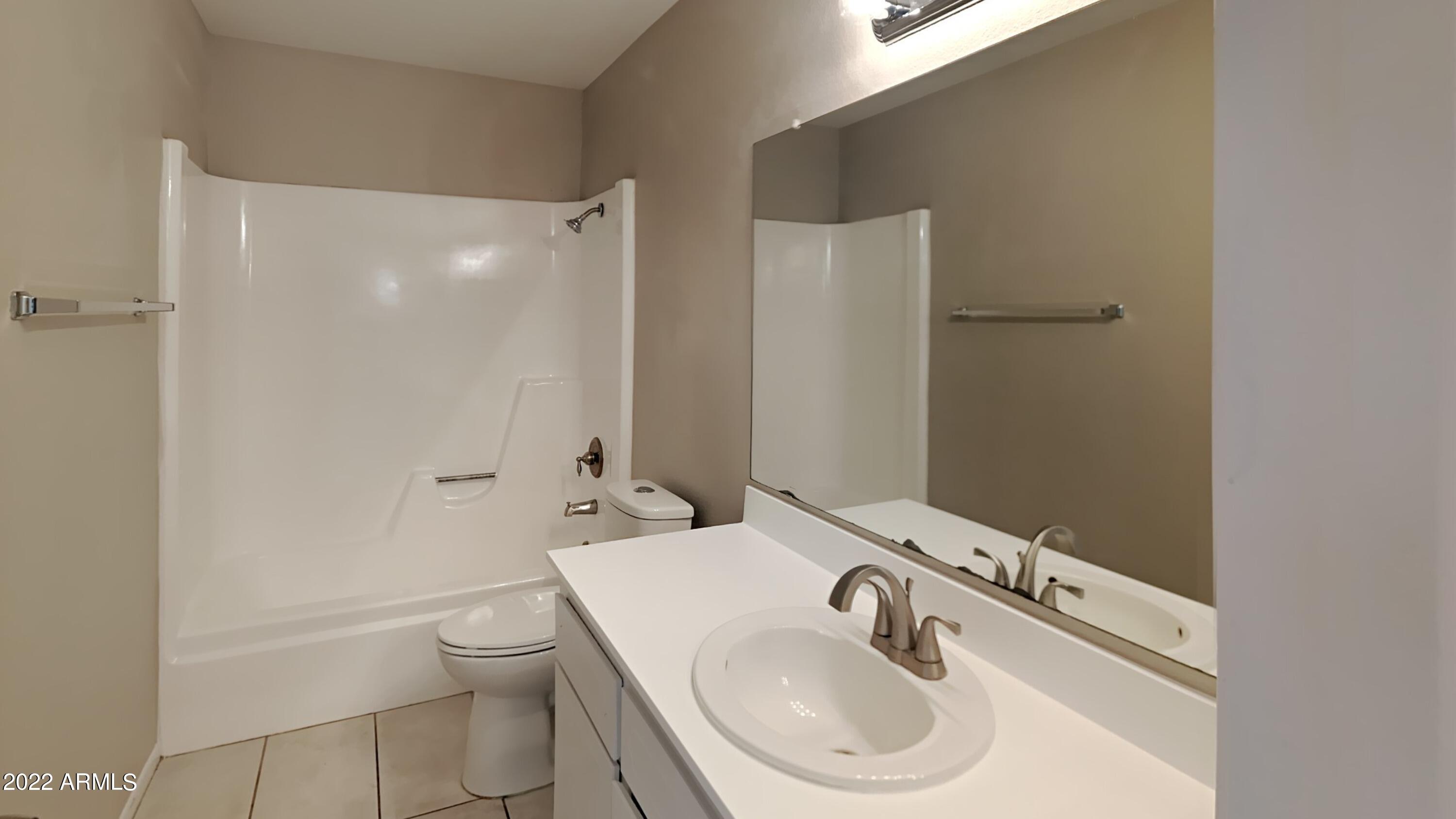 11404 South Ki Road Phoenix, AZ 85044 - Photo 8 of 13 7_Image_3BIpBnvDQD