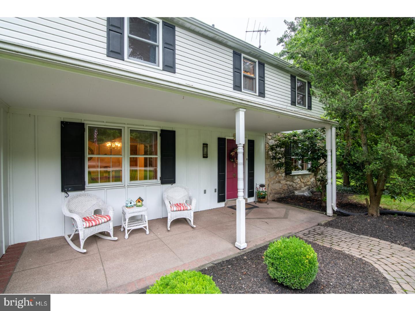 1705 Terwood Road Huntingdon Valley, PA 19006 - Photo 2 of 24 Exterior Front