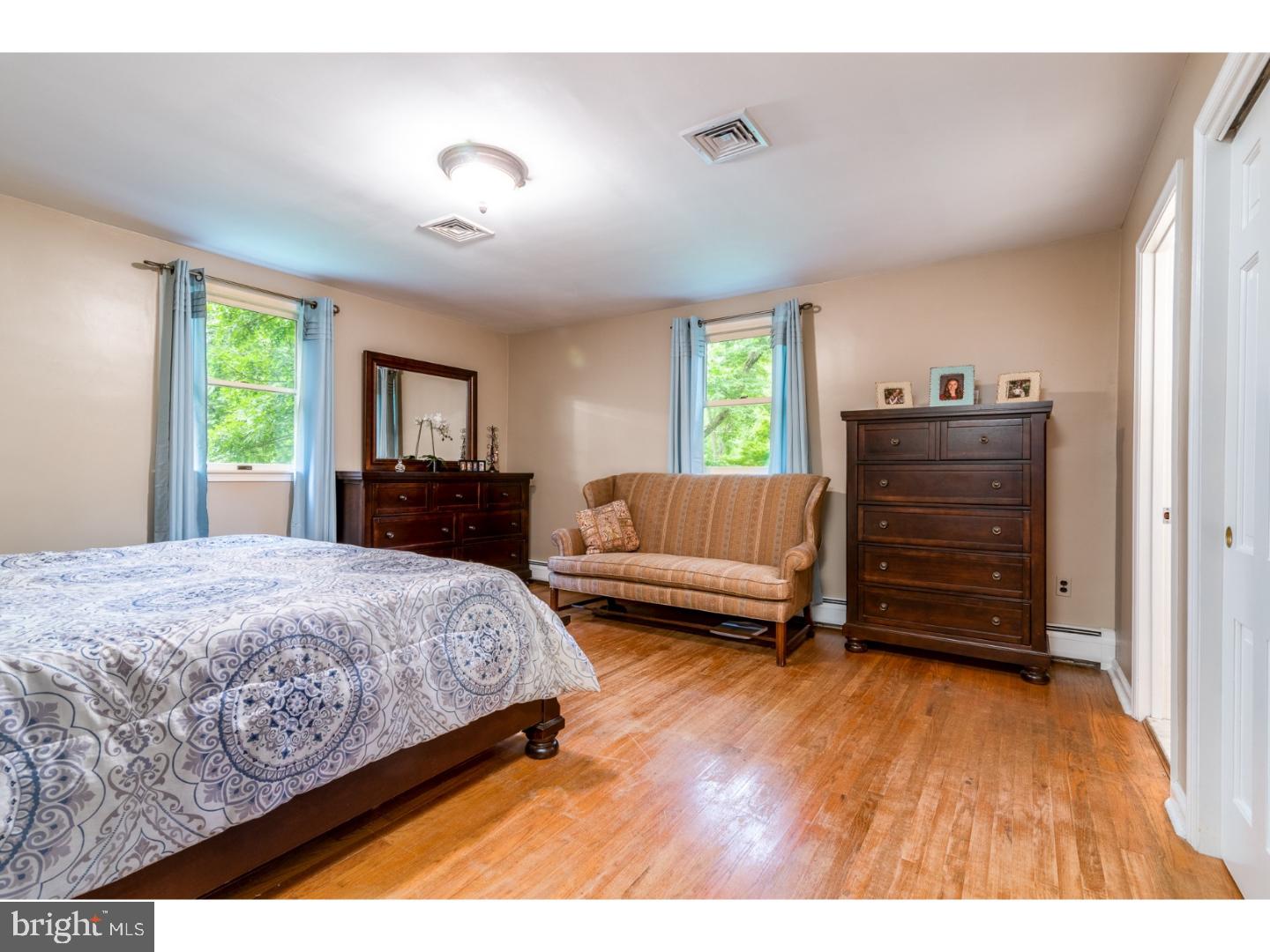 1705 Terwood Road Huntingdon Valley, PA 19006 - Photo 14 of 24 Bedroom - Main