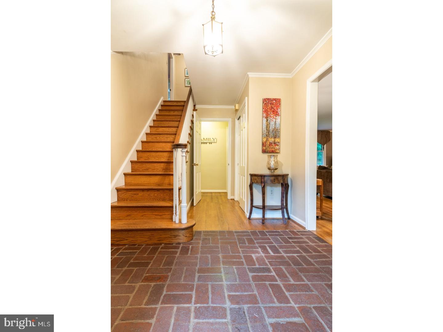 1705 Terwood Road Huntingdon Valley, PA 19006 - Photo 3 of 24 Hallway