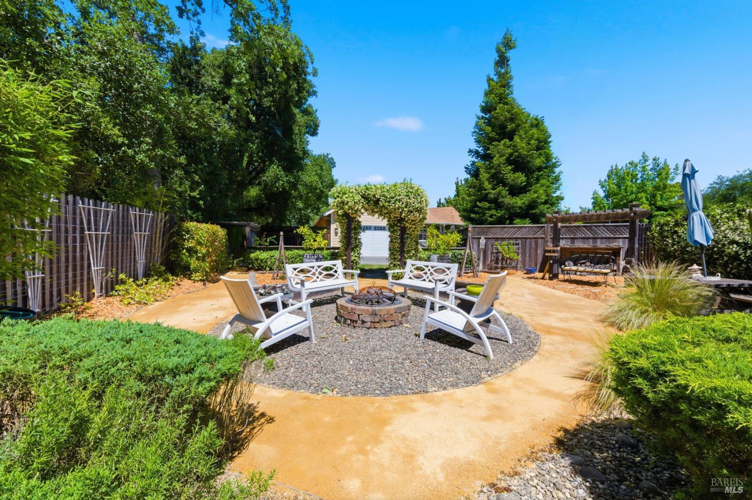 10041 Starr Road Windsor, CA 95492 - Photo 40 of 56