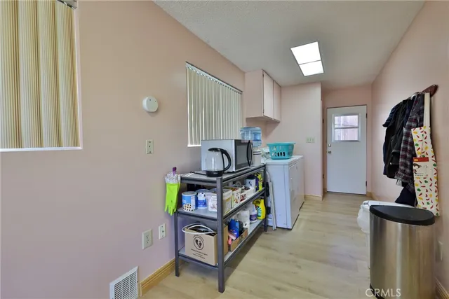 $345,000 | 22945 Redwood Way, Crestline, CA 92325