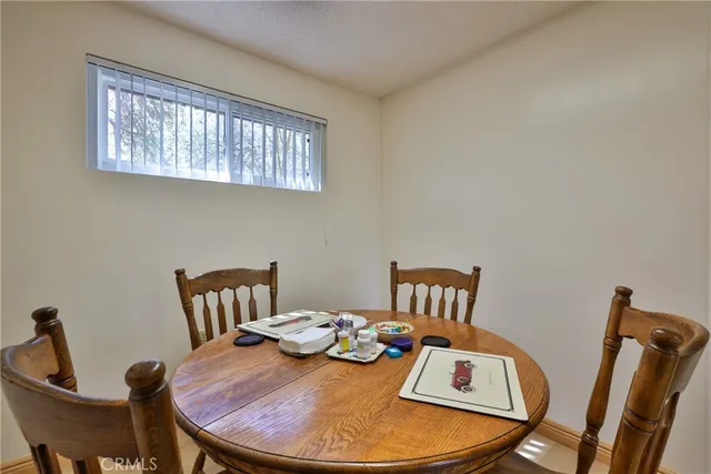 $345,000 | 22945 Redwood Way, Crestline, CA 92325