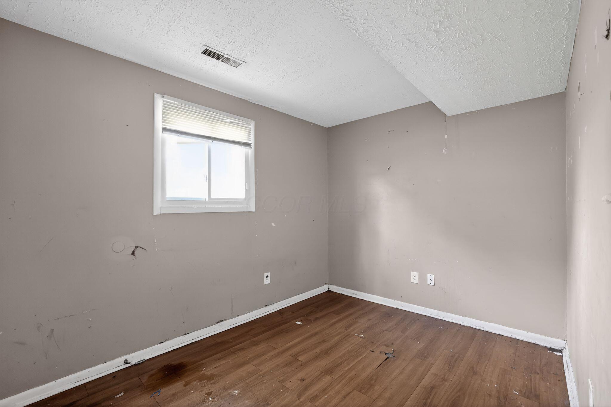 2672 Arcola Road Columbus, OH 43207 - Photo 17 of 45