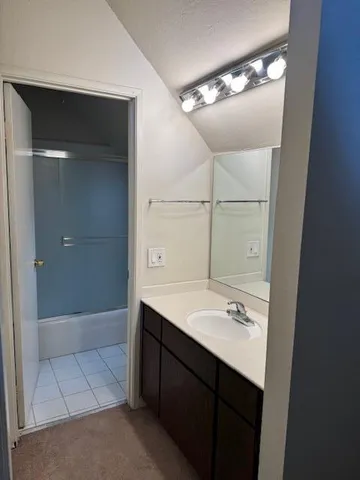 $3,400 | 2534 West Middlefield Road, Mountain View, CA 94043