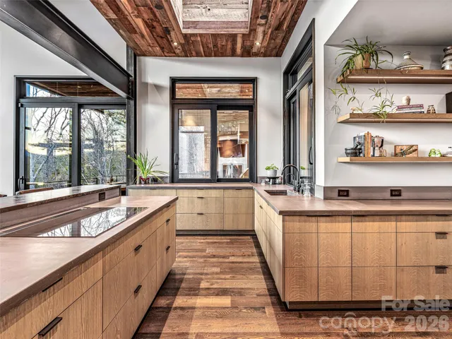 $5,800,000 | 112 Moon Shadow Lane, Marshall, NC 28753