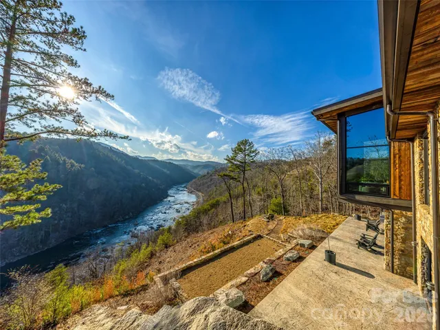 $5,800,000 | 112 Moon Shadow Lane, Marshall, NC 28753