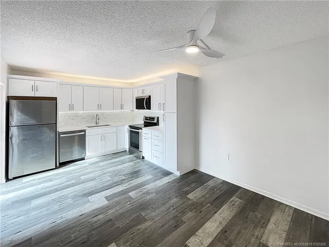 $2,700 | 3900 County Line Road, Unit 5C, Jupiter, FL 33469