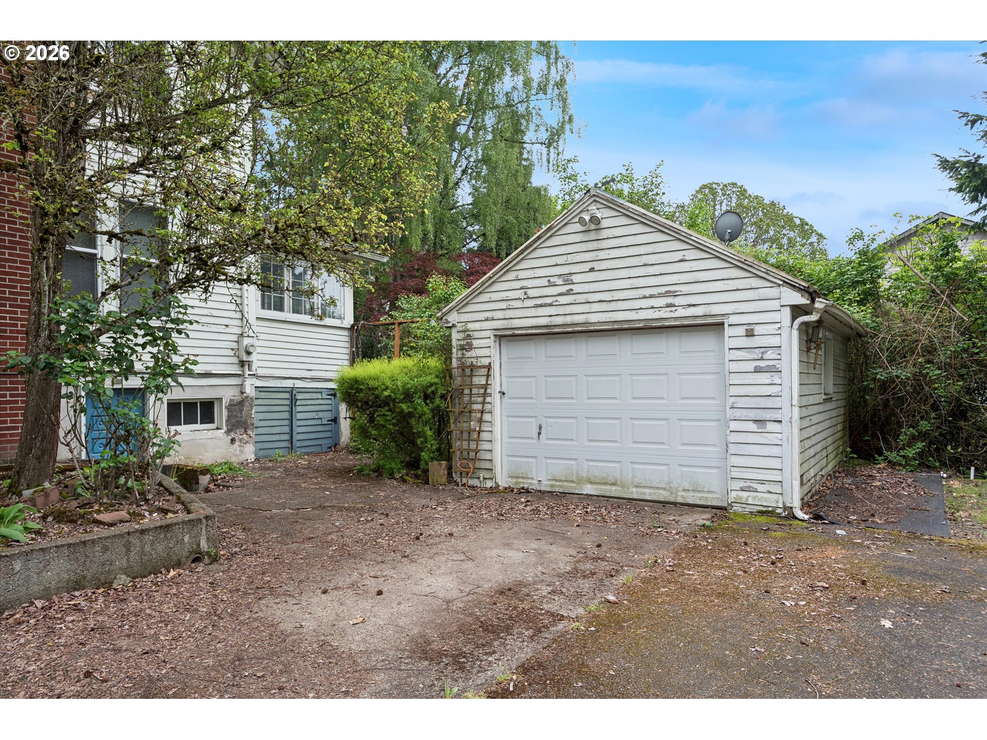 7812 Southwest Oak Street Portland, OR 97223 - Photo 4 of 46