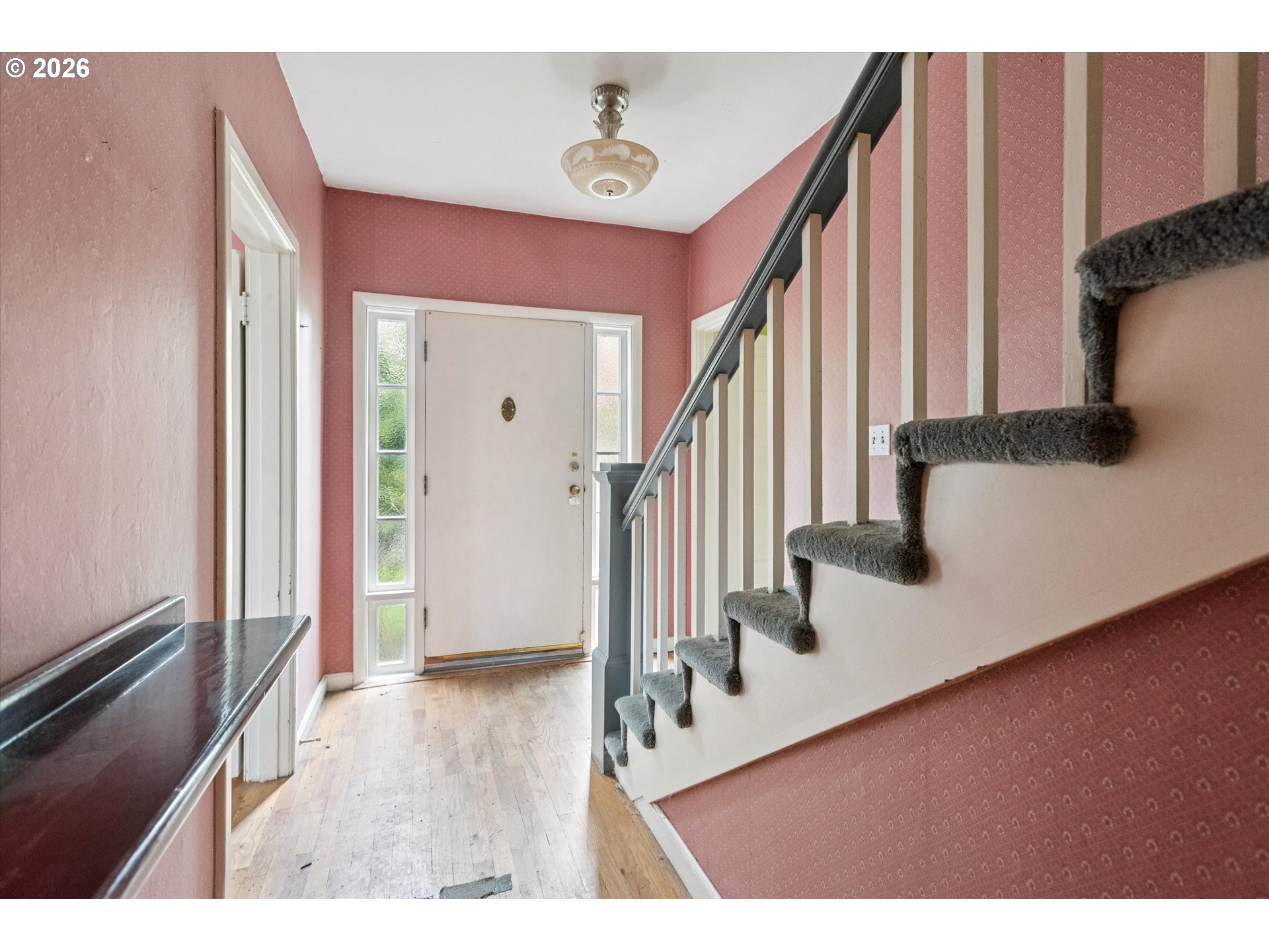 7812 Southwest Oak Street Portland, OR 97223 - Photo 6 of 46