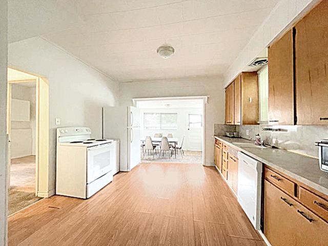 505 East Baldwin Avenue Spokane, WA 99207 - Photo 4 of 26