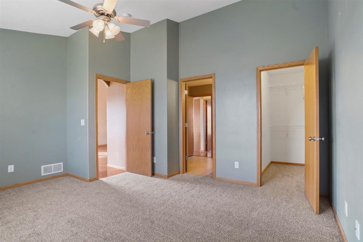 90 Watercress Road North Liberty, IA 52317 - Photo 19 of 40 Gallery Image 19