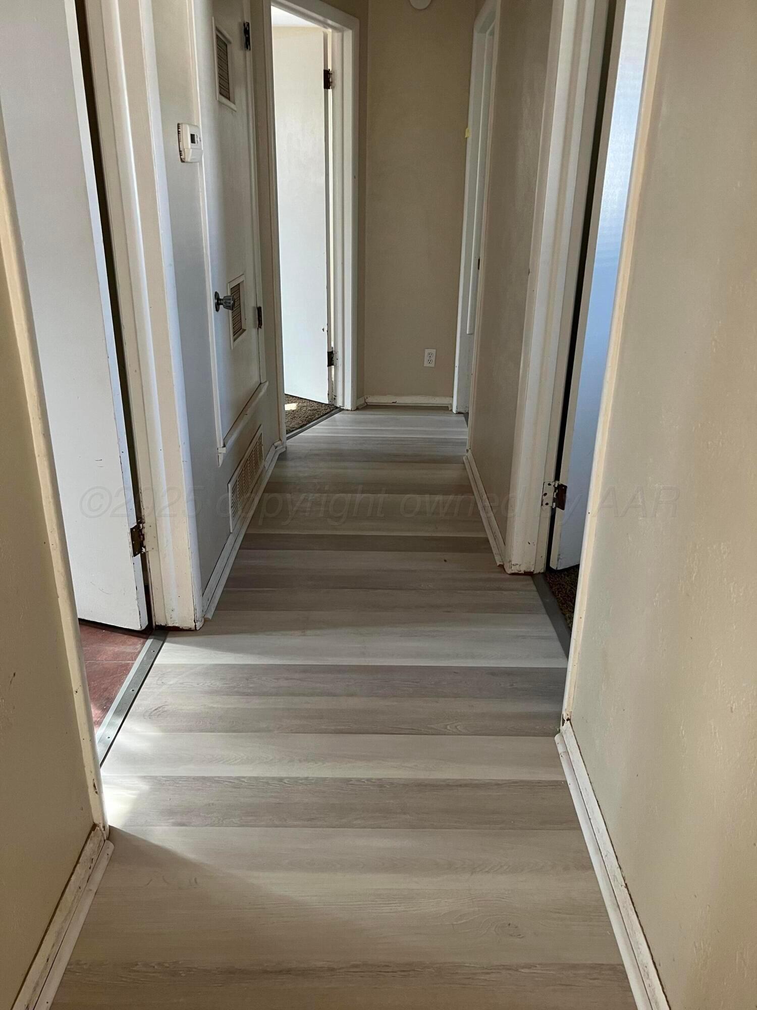 503-507 Southwest 13th Avenue Perryton, TX 79070 - Photo 4 of 10 IMG_3862