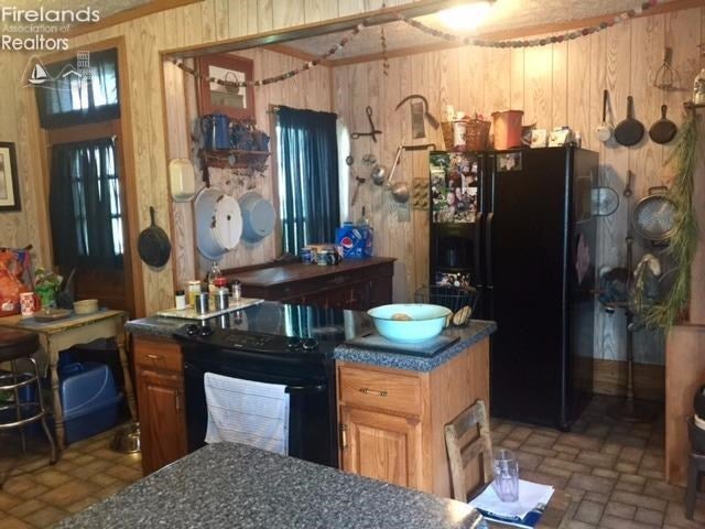 367 Benton Road Sycamore, OH 44882 - Photo 8 of 10 Gallery Image 8
