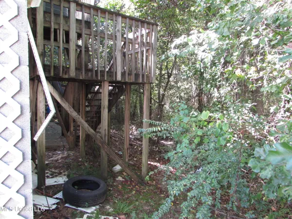 $198,000 | 903 Park View Place, Unit A & B, Gulfport, MS 39507