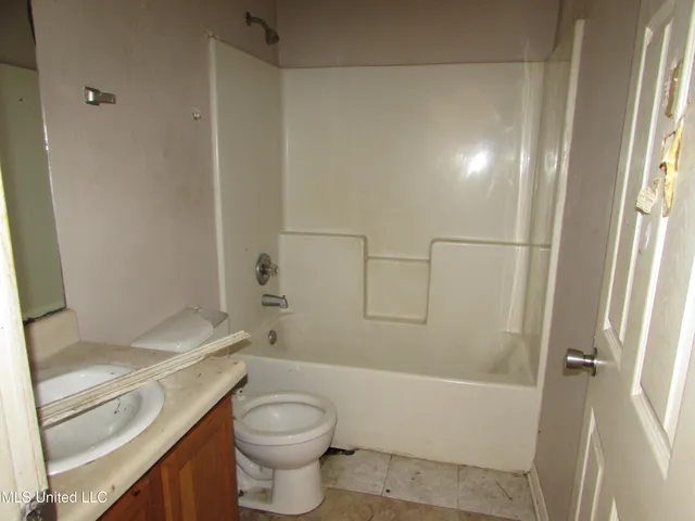 $198,000 | 903 Park View Place, Unit A & B, Gulfport, MS 39507