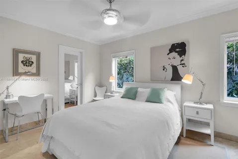 $2,590,000 | 3435 Royal Palm Avenue, Miami Beach, FL 33140