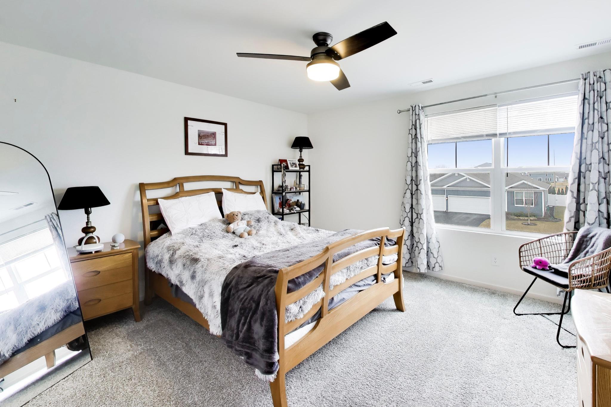 10351 Privet Drive Crown Point, IN 46307 - Photo 24 of 49 2048x1365