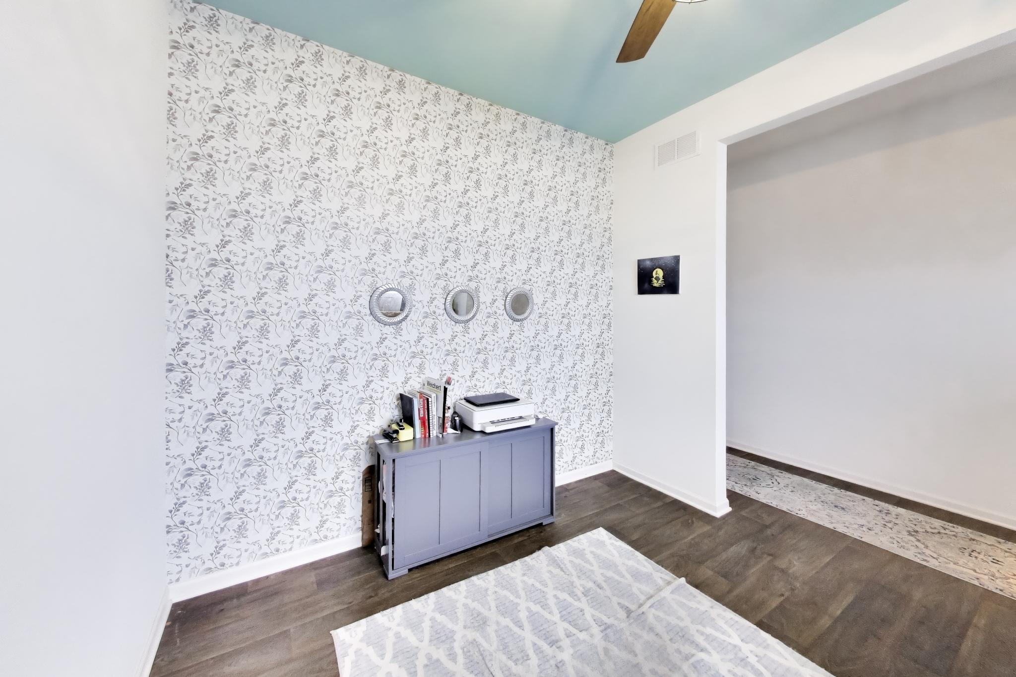 10351 Privet Drive Crown Point, IN 46307 - Photo 6 of 49 2048x1365