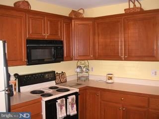 234 Fox Run Exton, PA 19341 - Photo 4 of 6