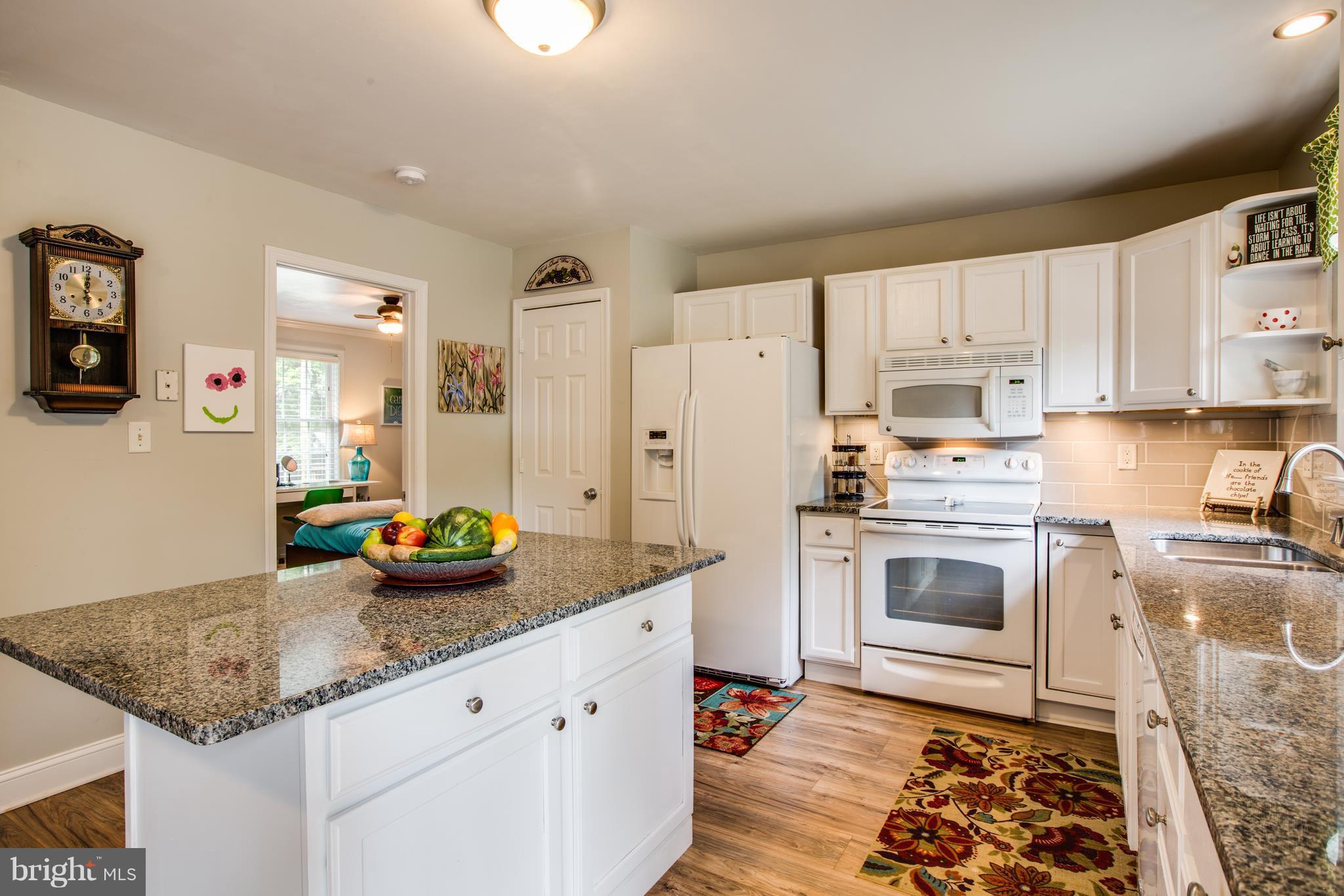 403 Decatur Road Stafford, VA 22554 - Photo 6 of 30 Kitchen