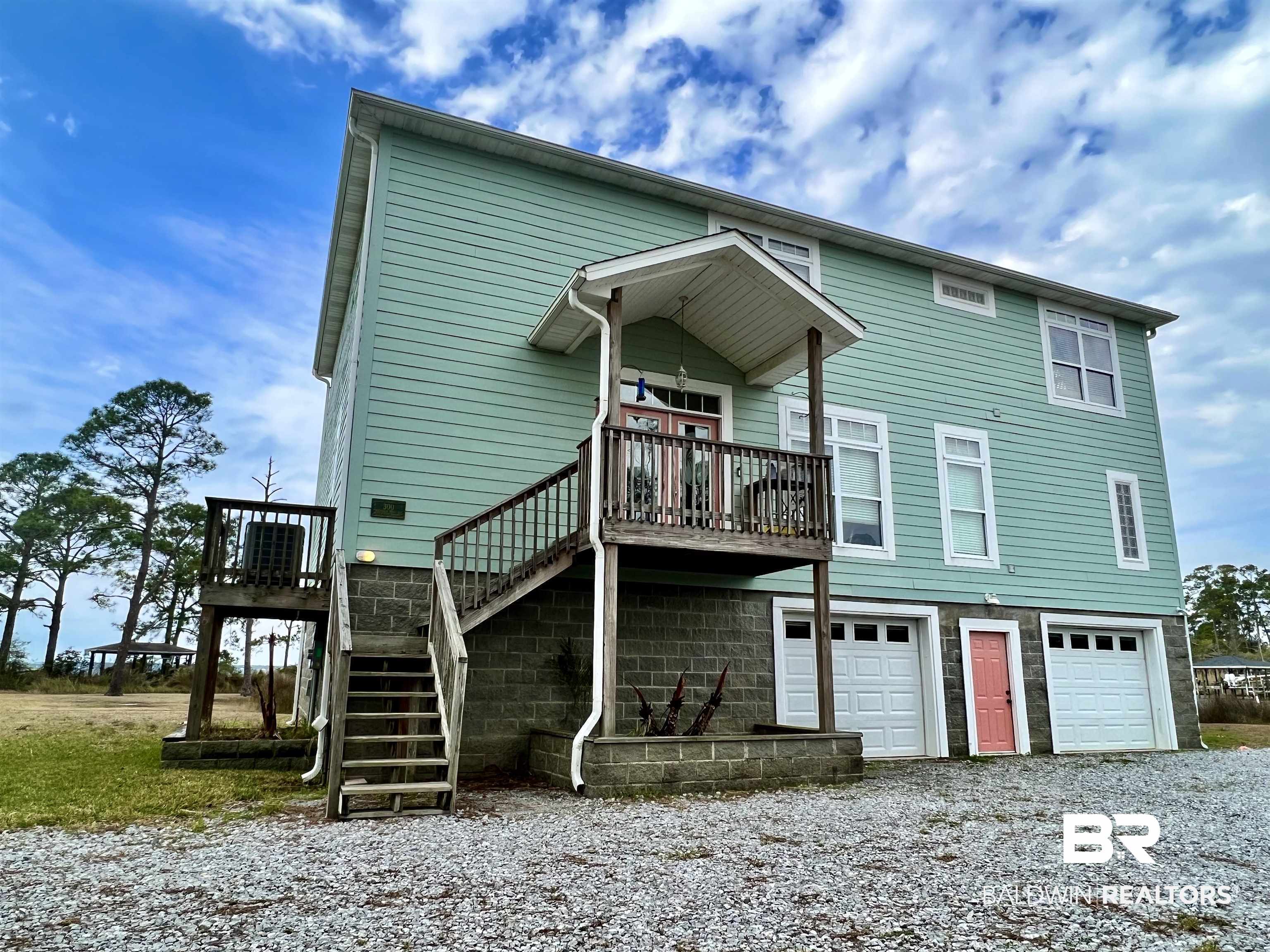 300 Meadson Road Pensacola, FL 32506 - Photo 3 of 40