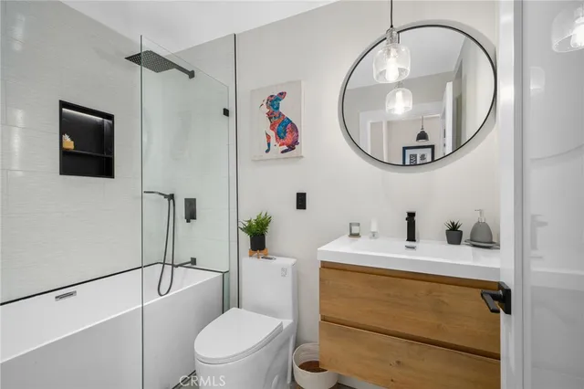 $574,900 | 1254 West Van Koevering Street, Rialto, CA 92376