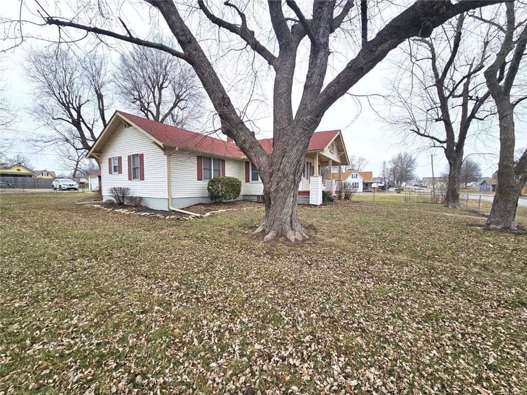 703 Main Street Polo, MO 64671 - Photo 4 of 30