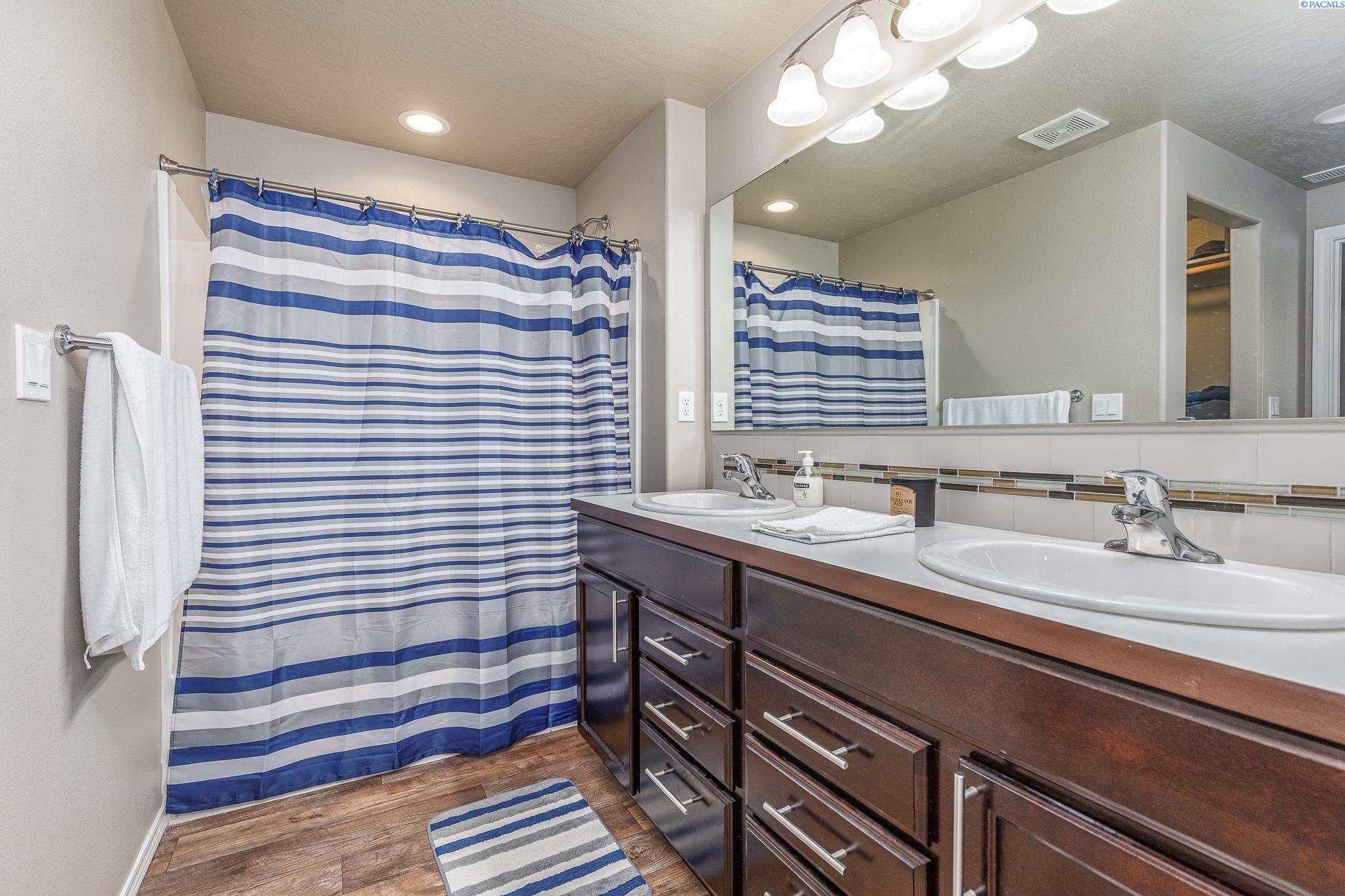 6306 Rio Grande Lane Pasco, WA 99301 - Photo 9 of 15 Gallery Image 9