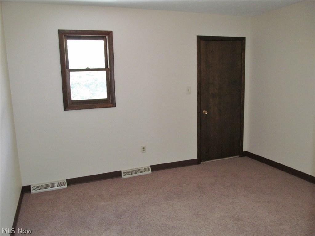 6627 State Road Parma, OH 44134 - Photo 13 of 18