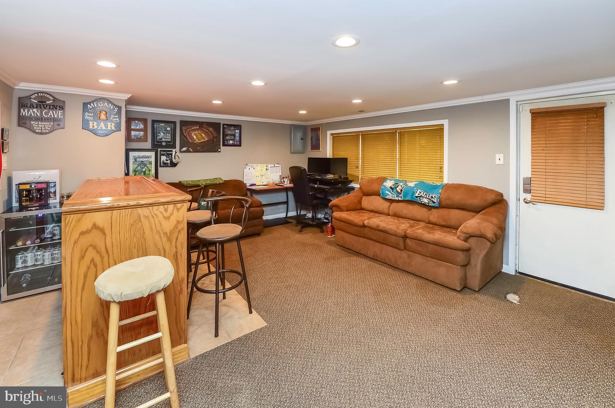 12710 Kenny Road Philadelphia, PA 19154 - Photo 14 of 17 Gallery Image 14