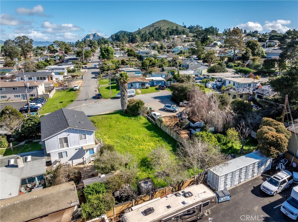 731 Butte Morro Bay, CA 93442 - Photo 3 of 14 an aerial view of multiple houses with yard