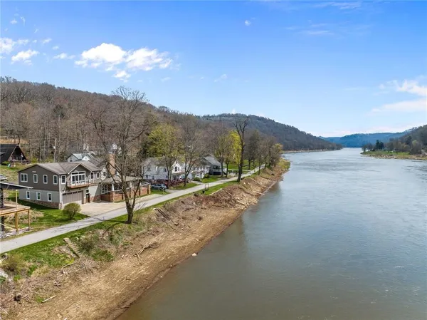 $899,000 | 2298 Monterey Road, Parker, PA 16049