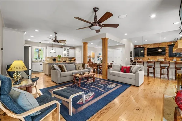 $899,000 | 2298 Monterey Road, Parker, PA 16049