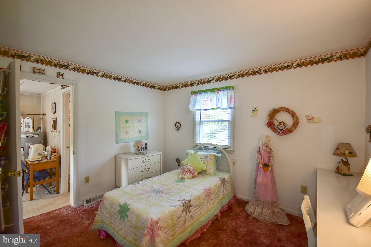 8099 Summit Point Road Charles Town, WV 25414 - Photo 12 of 26 Bedroom #3